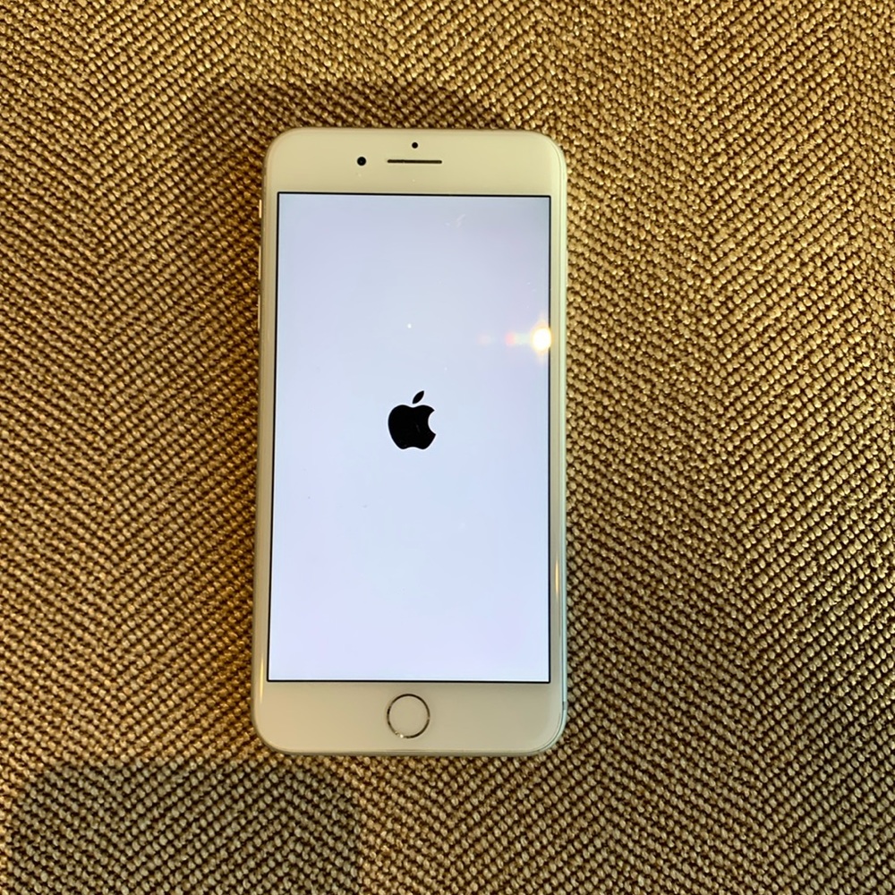Apple iPhone 8 Plus